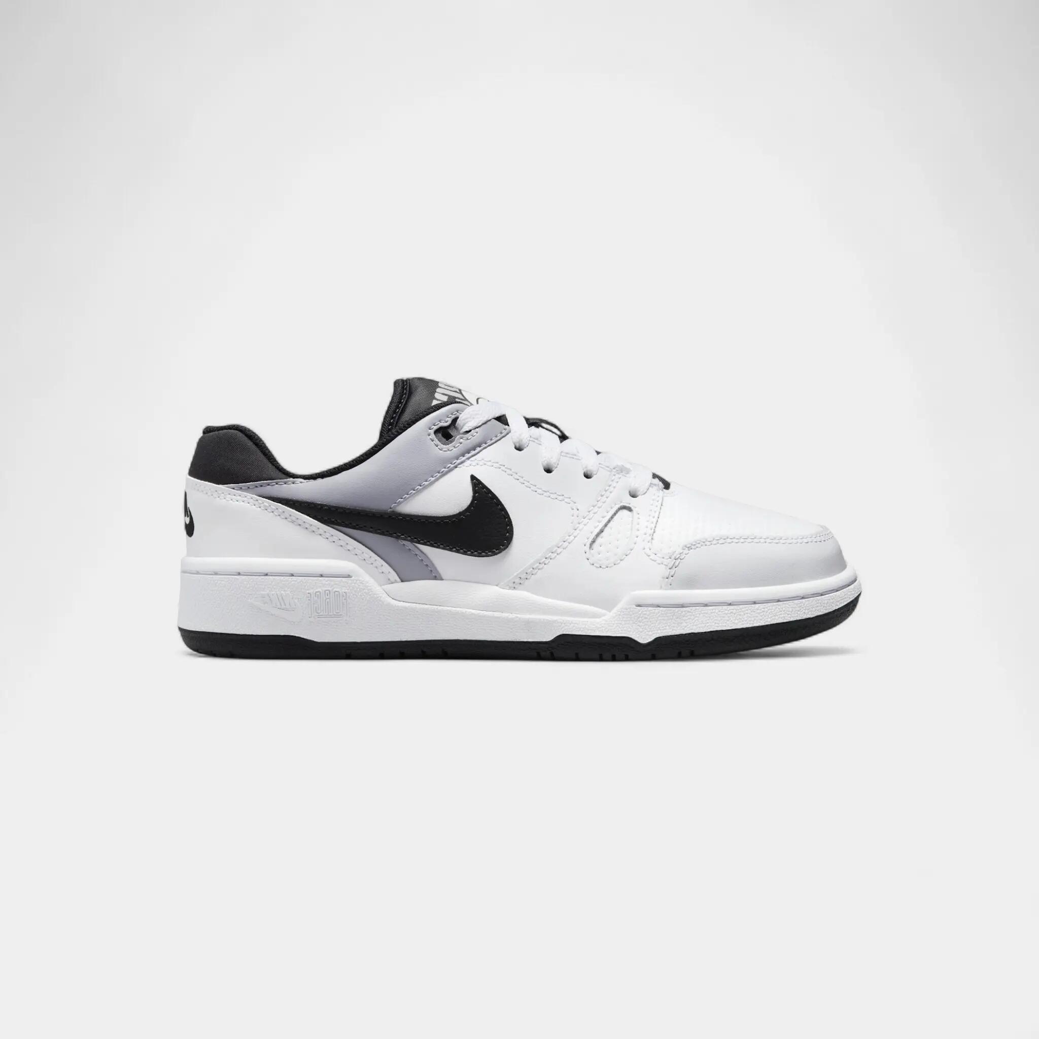 NIKE picture