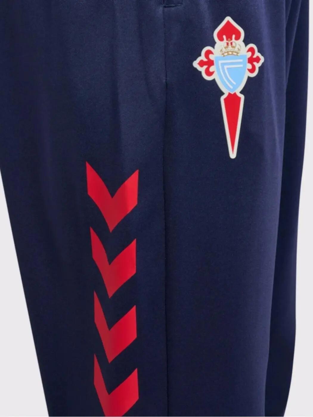 Pantalon et surpantalon pour Homme Hummel Pantalon hummel celta Marino. 4/4