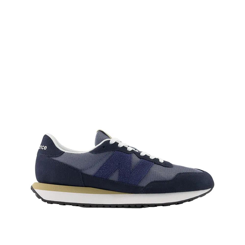 NEW BALANCE picture