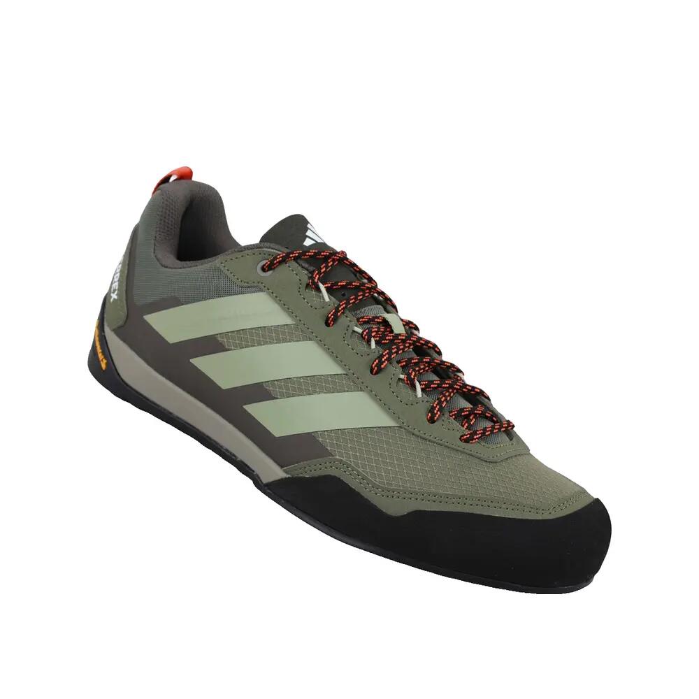 Calzado de senderismo montaña adidas Skychaser Solo Verde 2/8