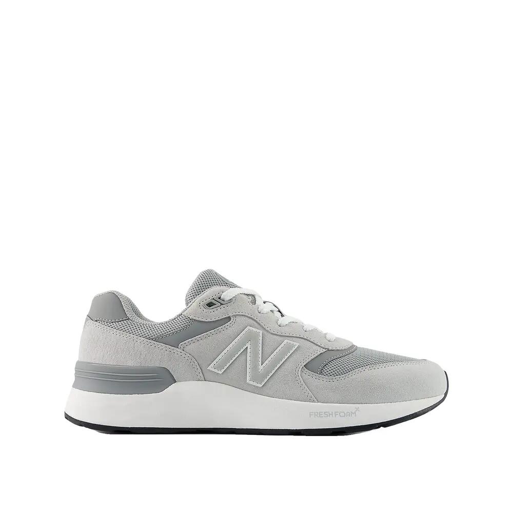 NEW BALANCE picture