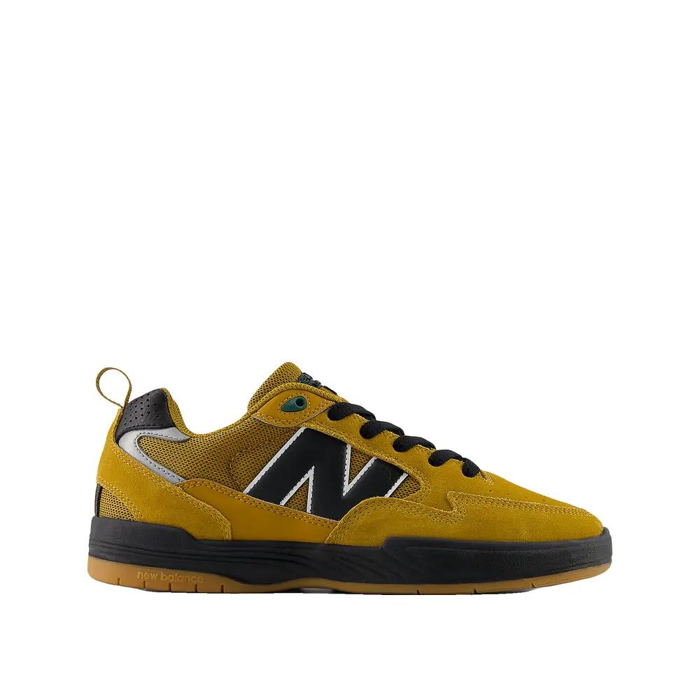 NEW BALANCE picture