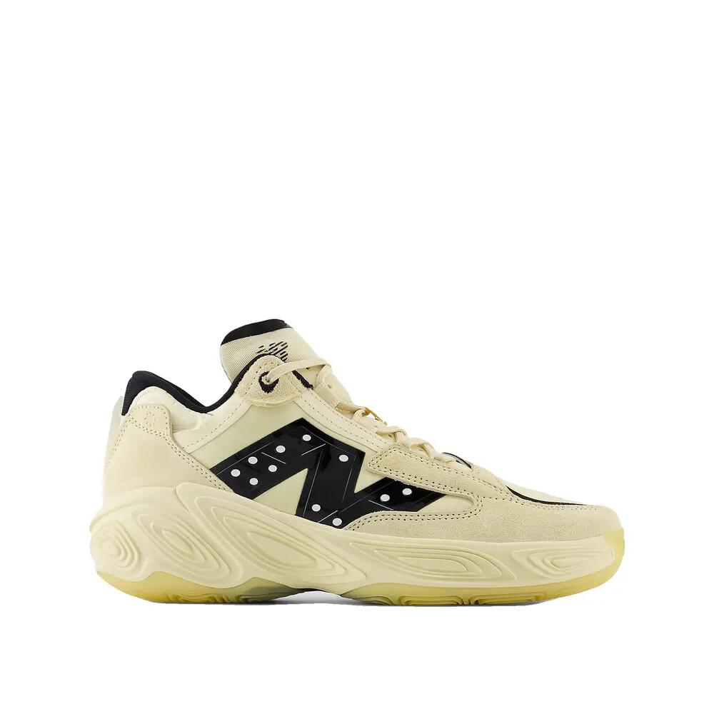 NEW BALANCE picture