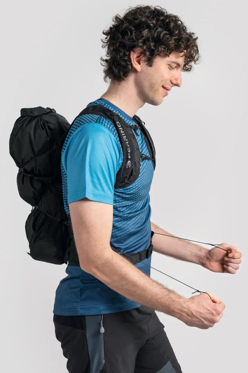 Lehký nepromokavý turistický batoh Ferrino FastDry 4/5
