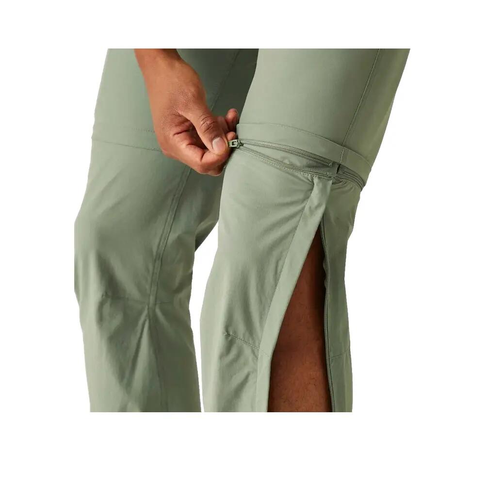 Pantaloni de drumeție Regatta Xert III cu fermoar extensibil 10/10