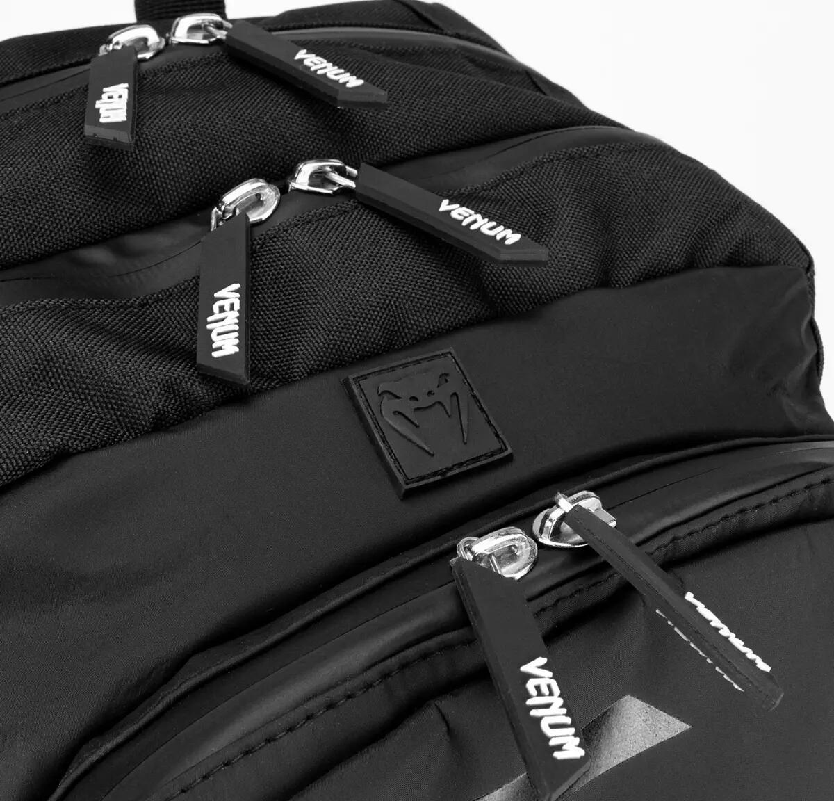 Venum Challenger Pro Evo BackPack   - Black/Black 7/10