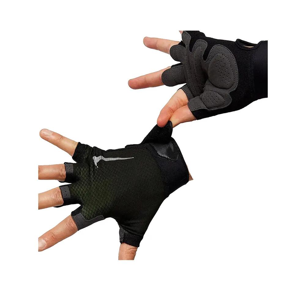 Guanti Nike ultimate fitness 5/10
