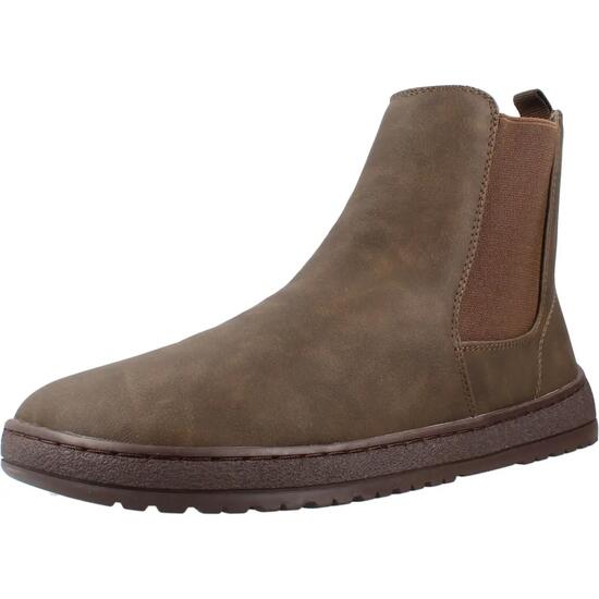 Mustang Free Chelsea Moka Ankle Boots - Size 40