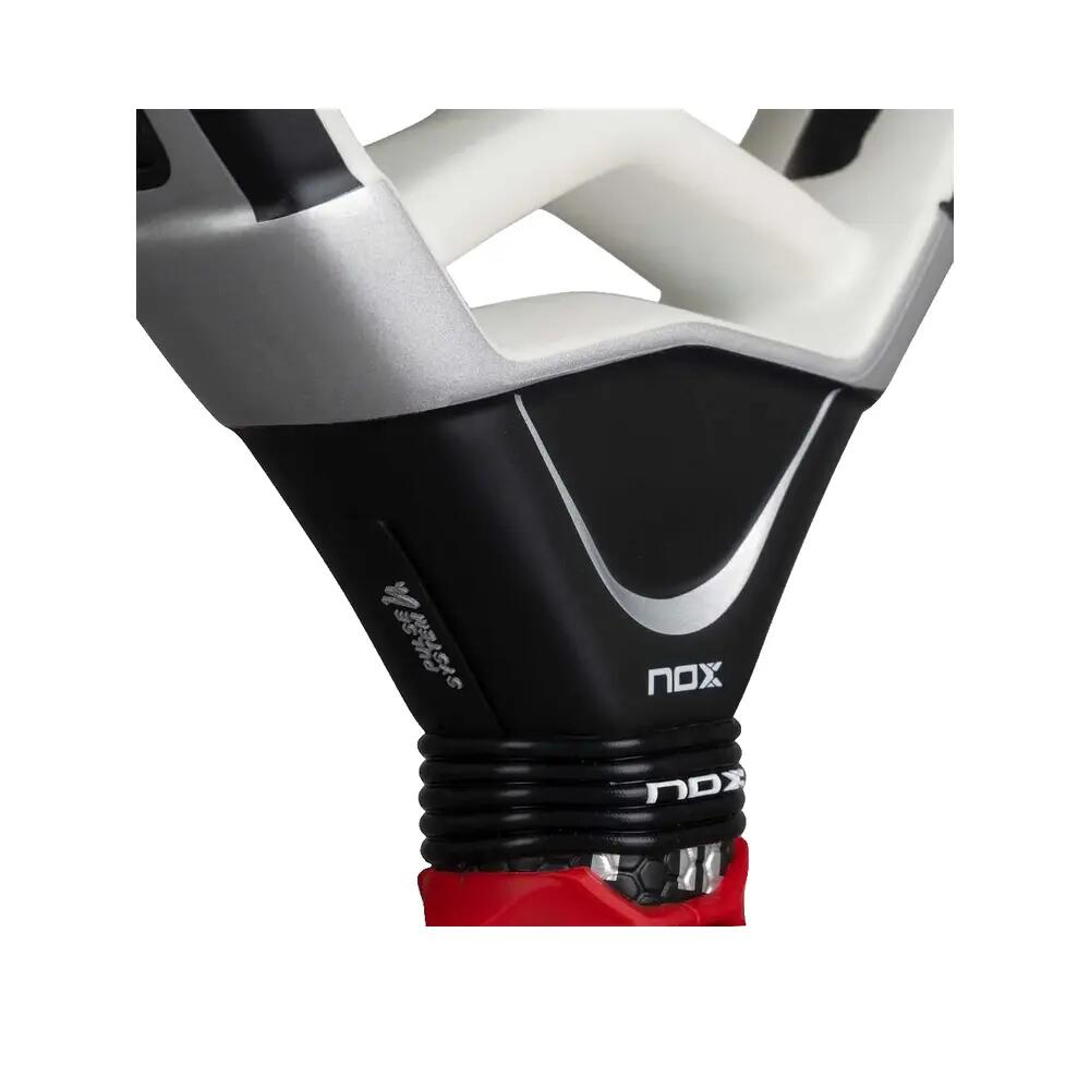 Raquette de padel NOX AT10 Genius Attack 18K Alum 25 8/8