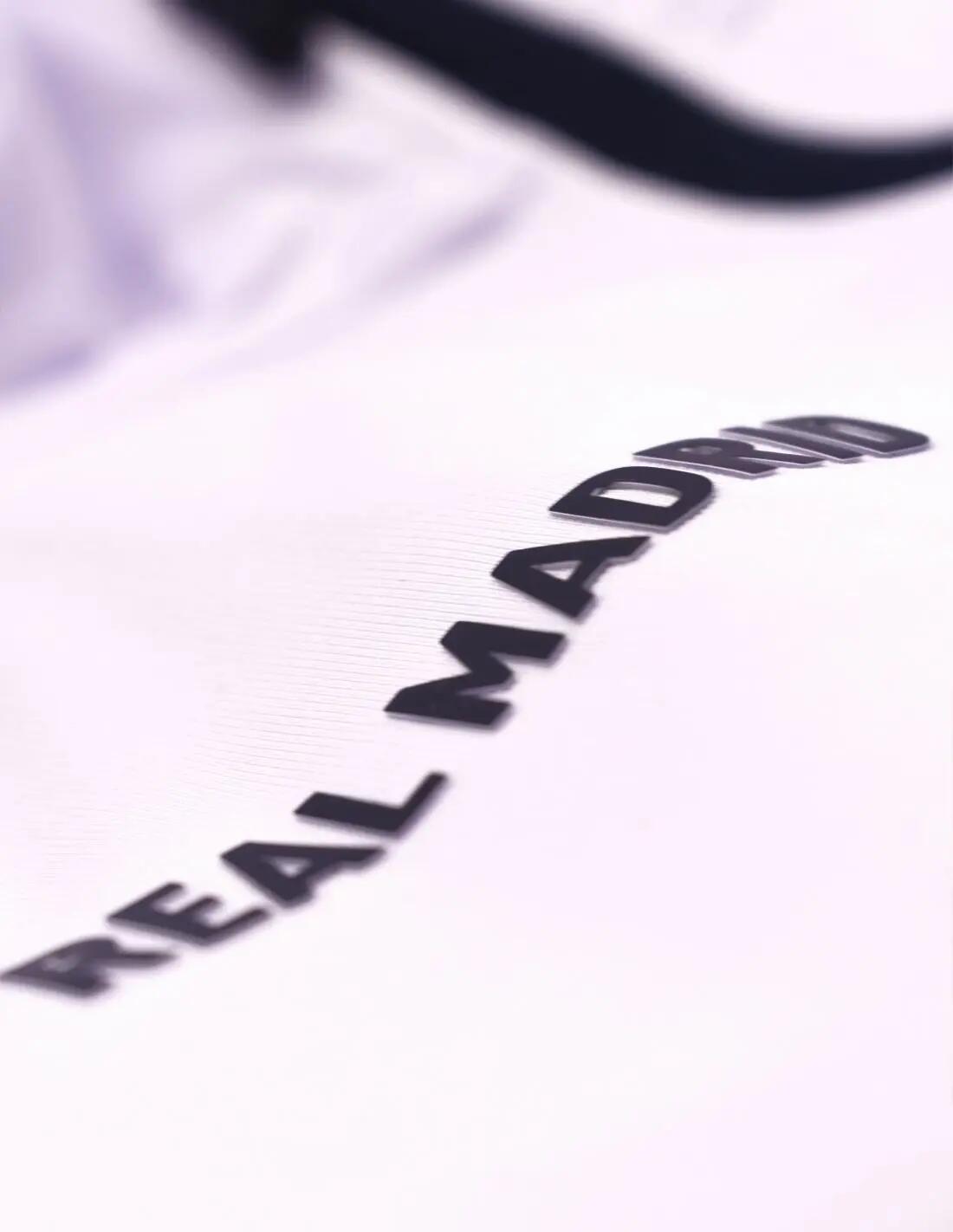 Dres piłkarski dziecięcy Real Madrid 24/25 4/7