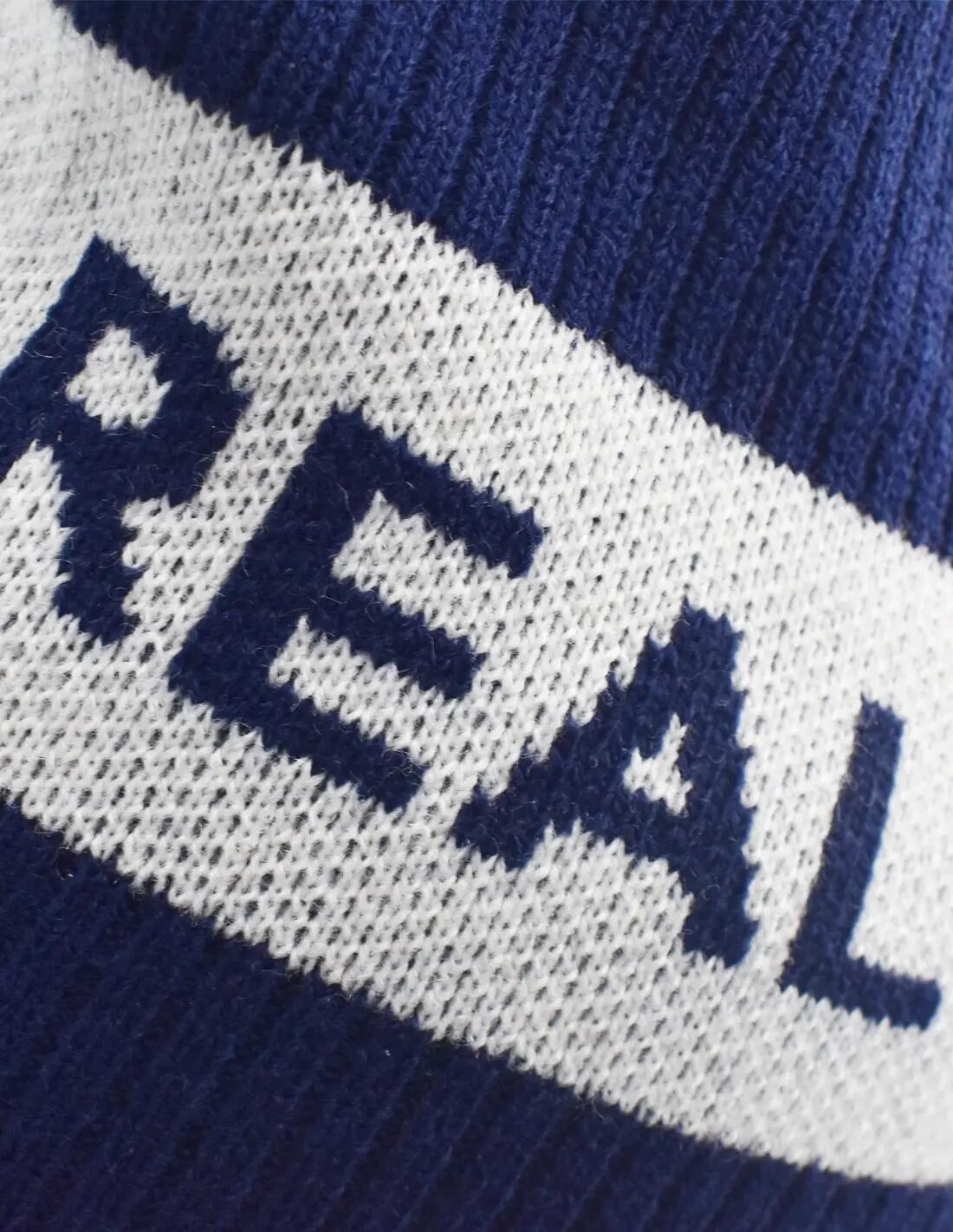 Șapca albastră de iarnă a lui Real Madrid 3/4