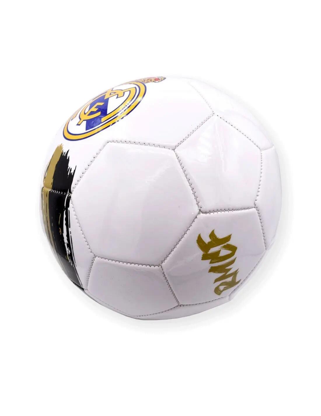 Minge Real Madrid pictată de madriștiști 4/7