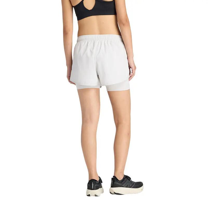 Short Deportivo 2 en 1 New Balance Sport Essential para Mujer 3/4