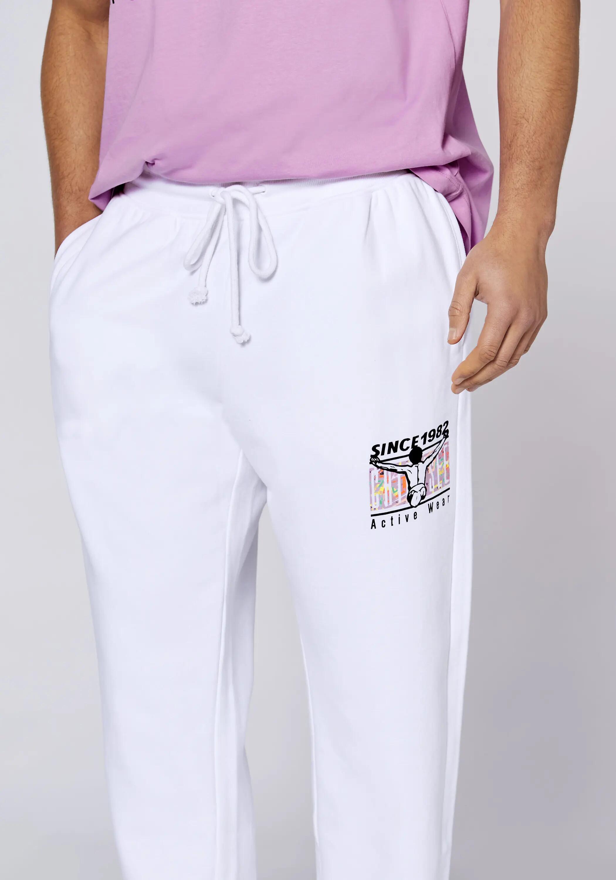 Sweathose mit Retro Print und elastischem Beinabschluss 6/7