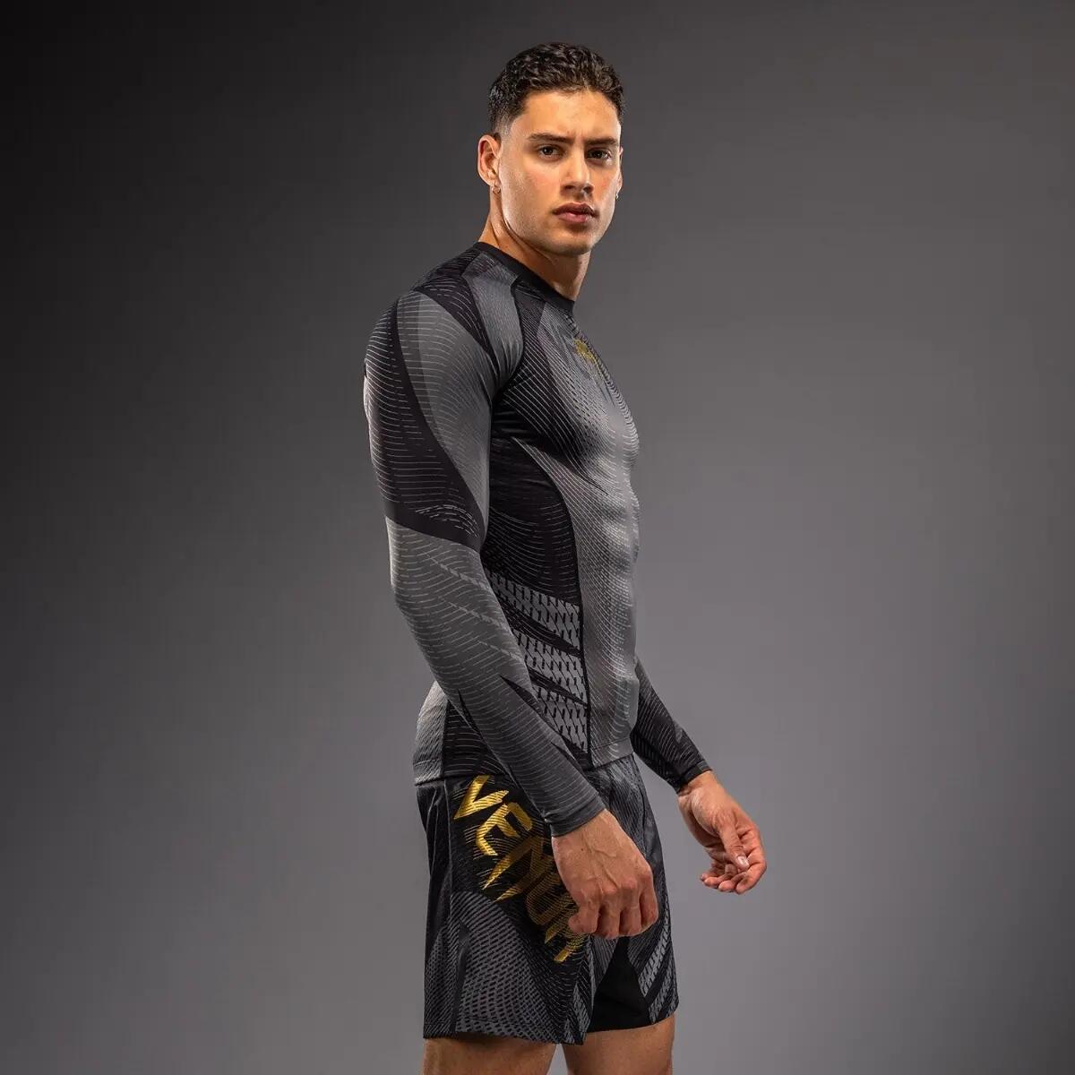 Long Sleeve Rashguard Venum Galactic 3.0 Black/Gold XXL 2/5