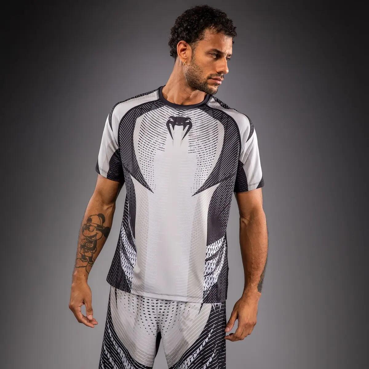 VENUM picture