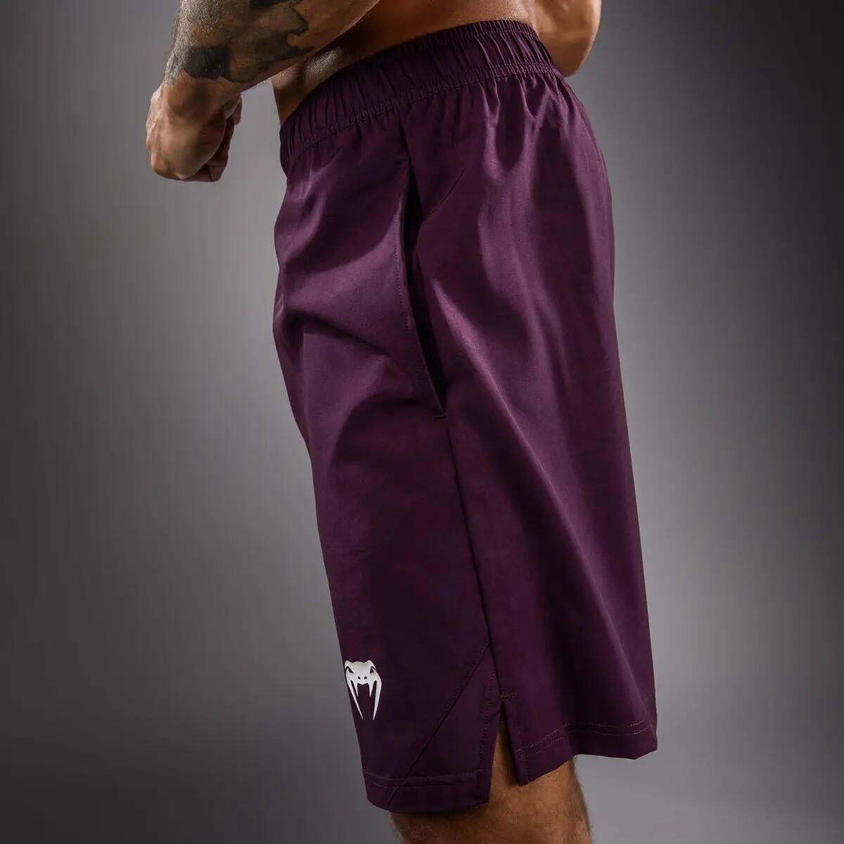 Trainingsshorts Venum Contender Dunkellila/Weiss S 6/7