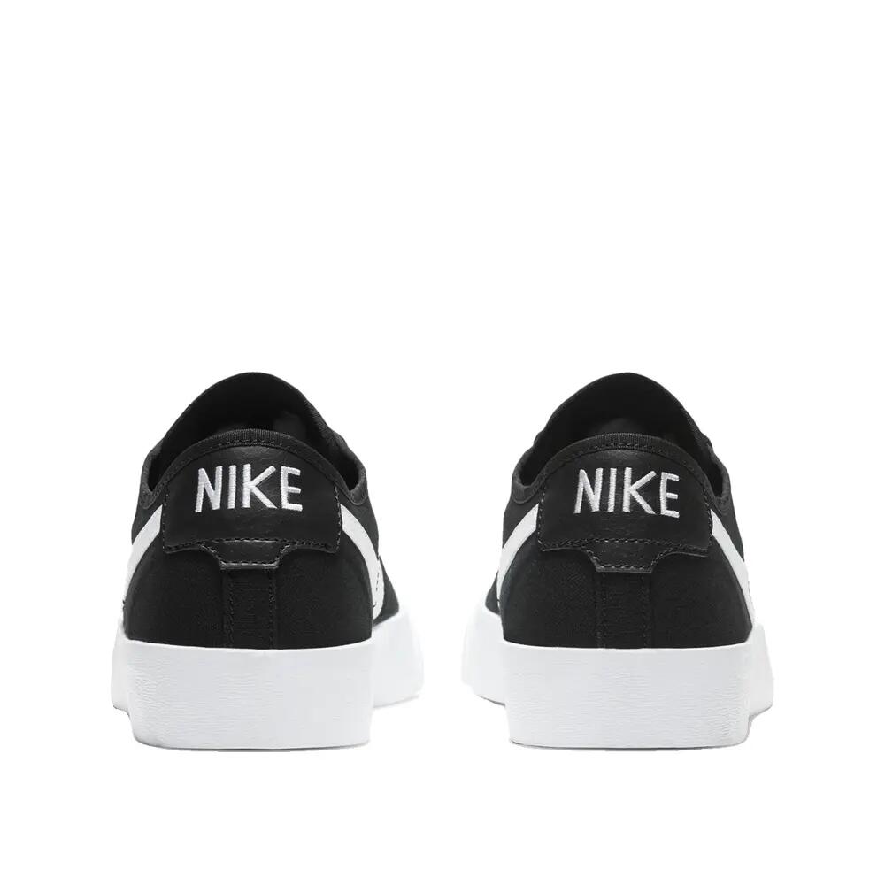 Zapatos Nike SB Blazer Court Negro/Blanco 3/8