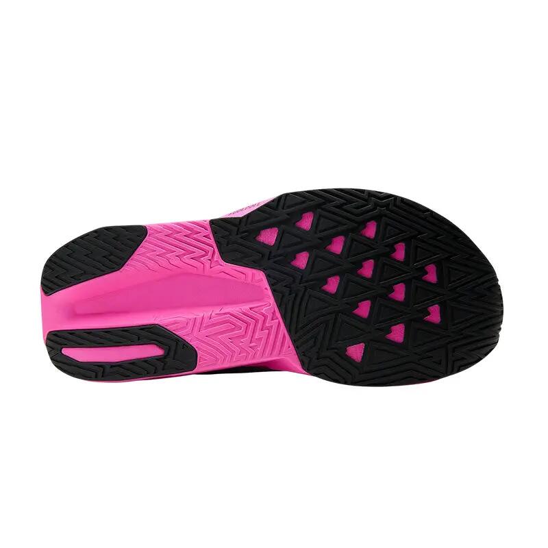 Scarpe Running Donna New Balance FuelCell Rebel v5 6/7