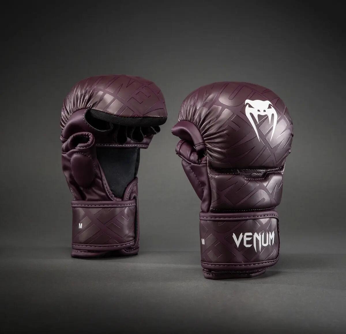VENUM picture