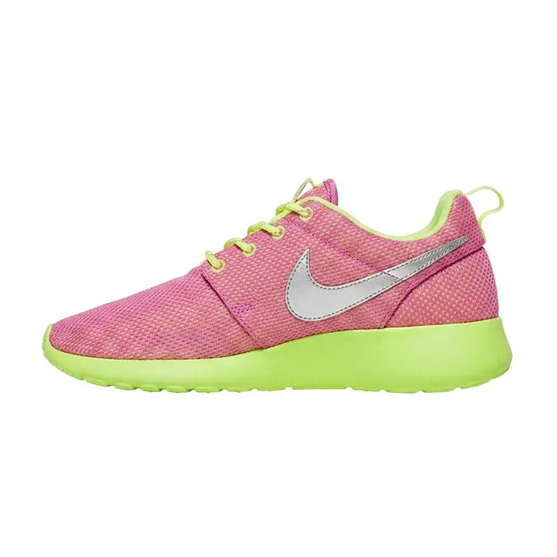 NIKE picture