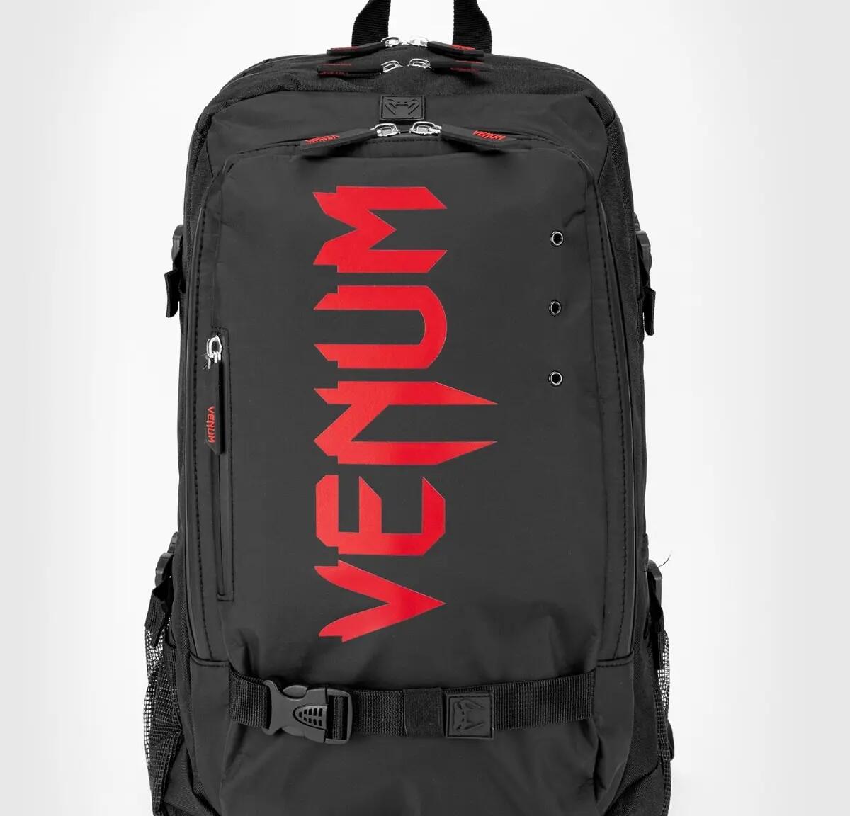 VENUM picture