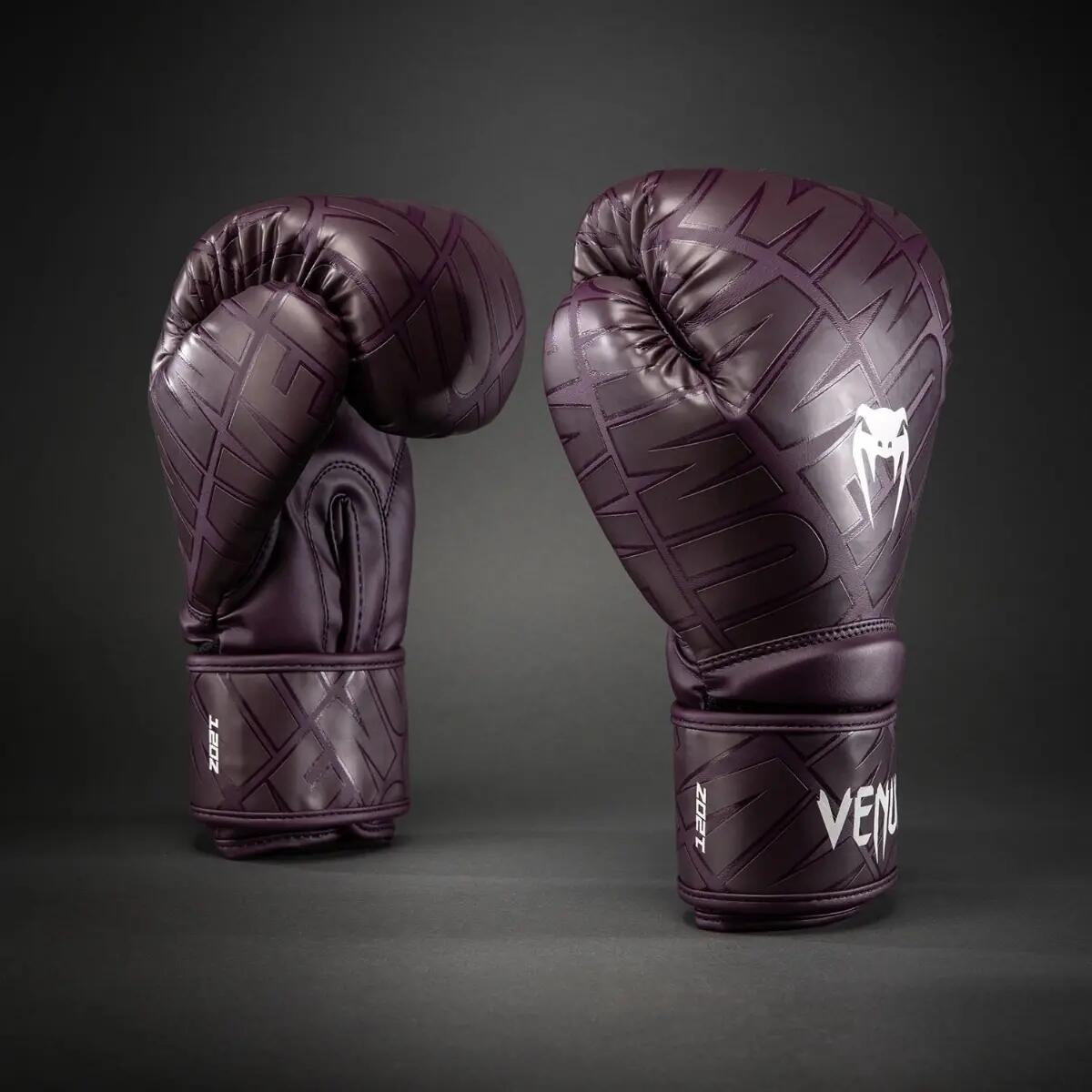 VENUM picture
