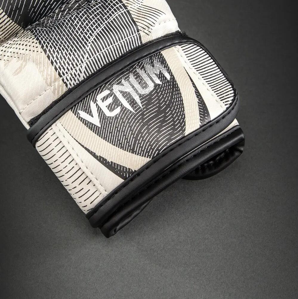 Gants de sparring Venum Galactic 3.0 Blanc/Noir M 4/6