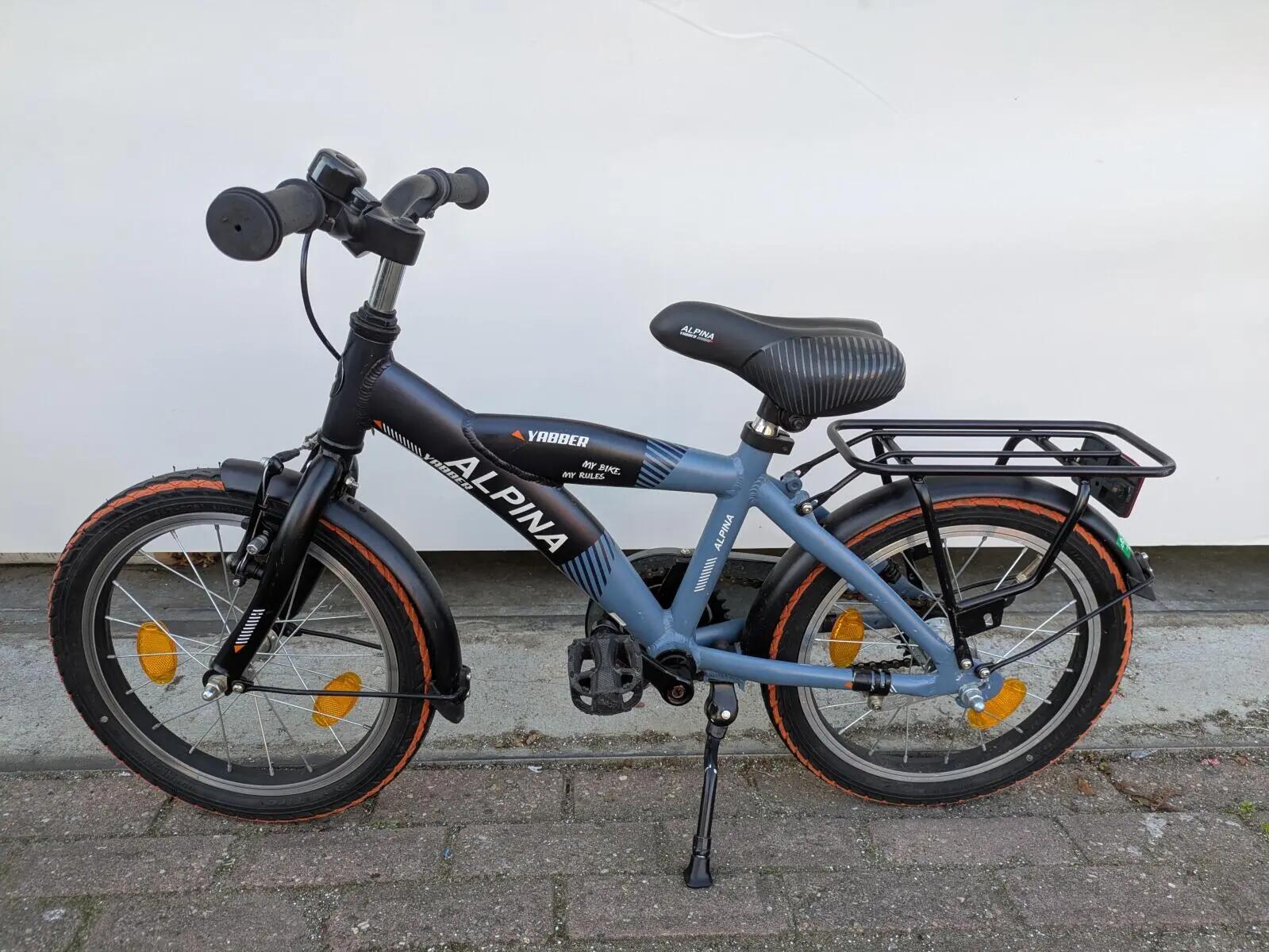 Second Life - Gereviseerd Alpina Yabber 4/5