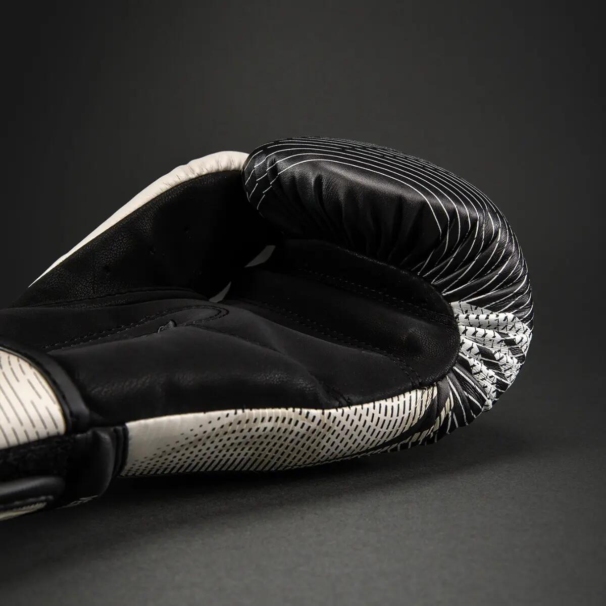 Boxing Gloves Venum Galactic 3.0 Off-white/Black 10oz 4/4