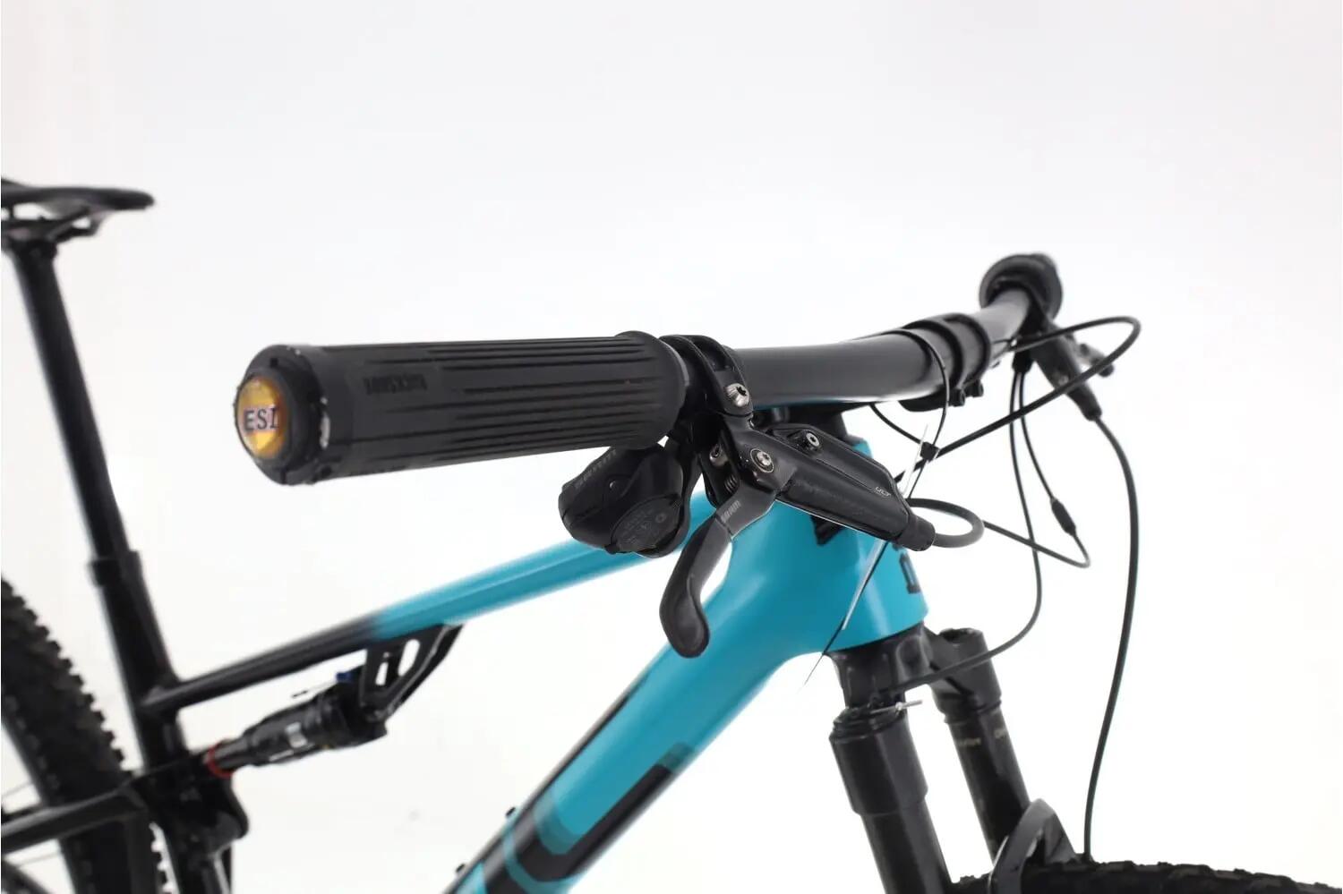 VTT reconditionné ·  Fourstroke 01 One XX AXS · Très bon état 6/8