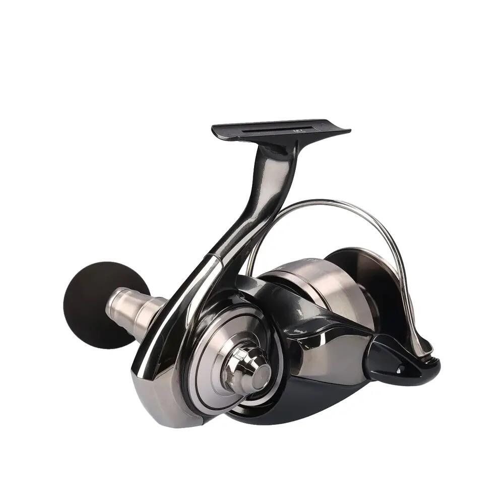 Moulinet Daiwa Certate 24 SW - 375 g, 6000P, 4,9:1, 110 cm, 15 kg 3/4