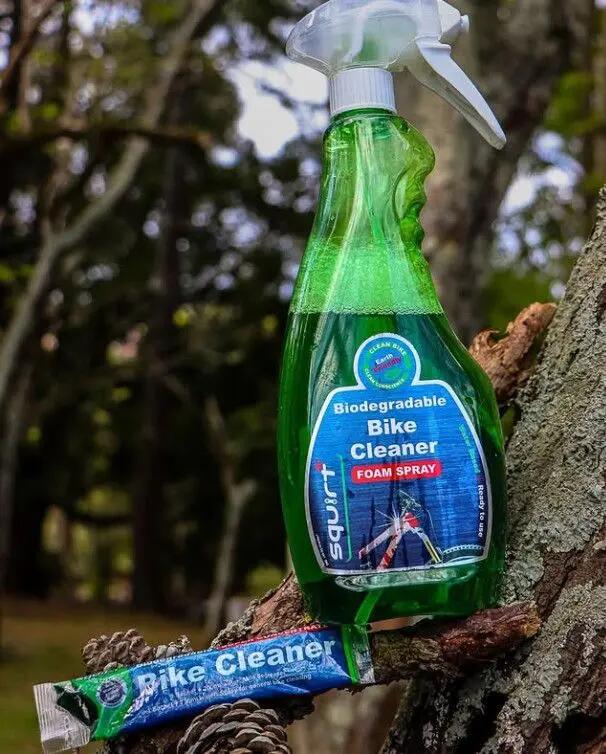 Squirt Bio Bike Wash koncentrat 3x30g z butelką spryskującą 3/5