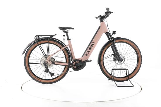 Segunda vida - Cube Reaction Hybrid Pro Trekking E-Bike - Muy buen estado