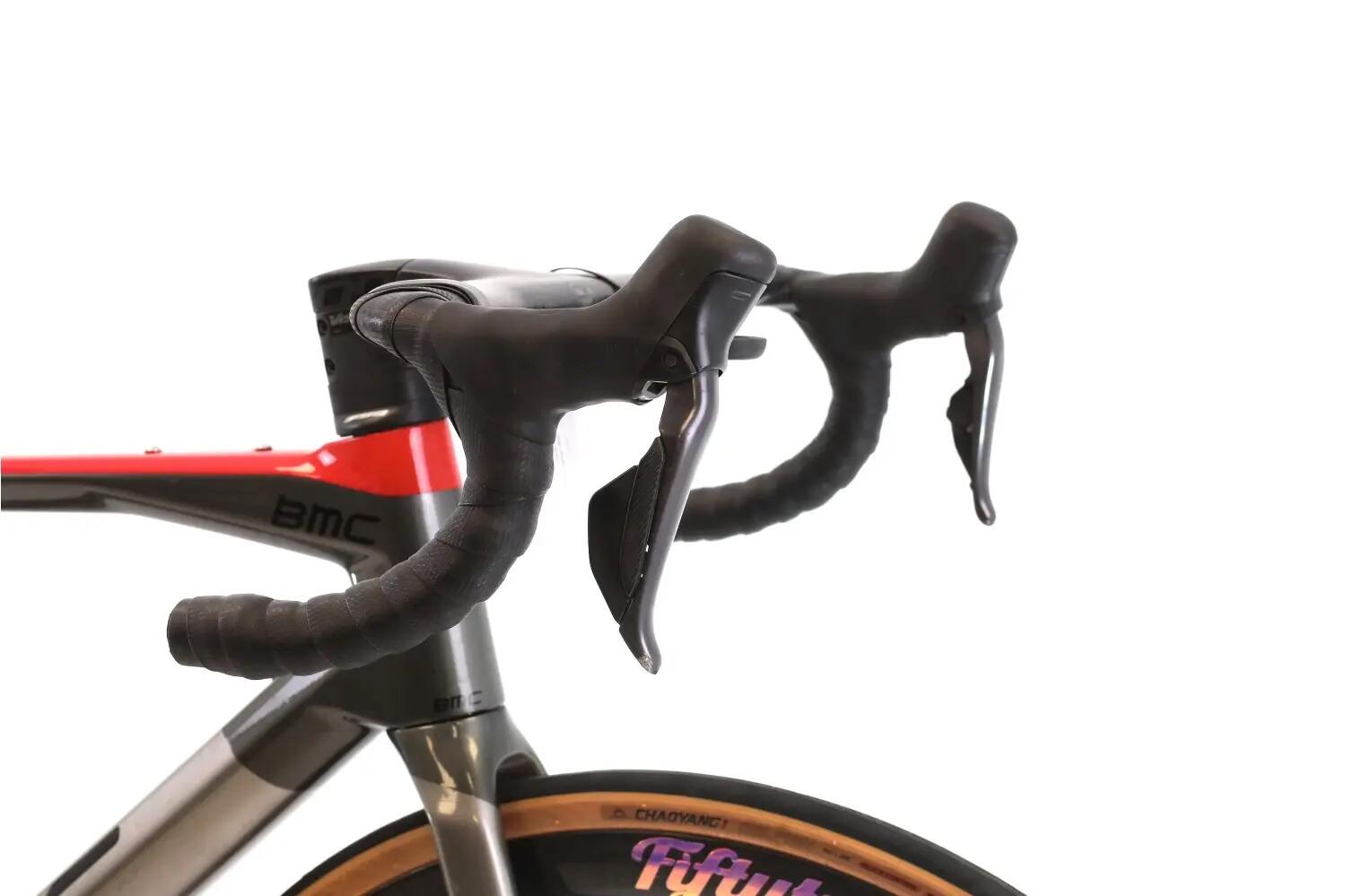Vélo de route reconditionné ·  RoadTimemachine 01 Di2 12V · Très bon état 6/8