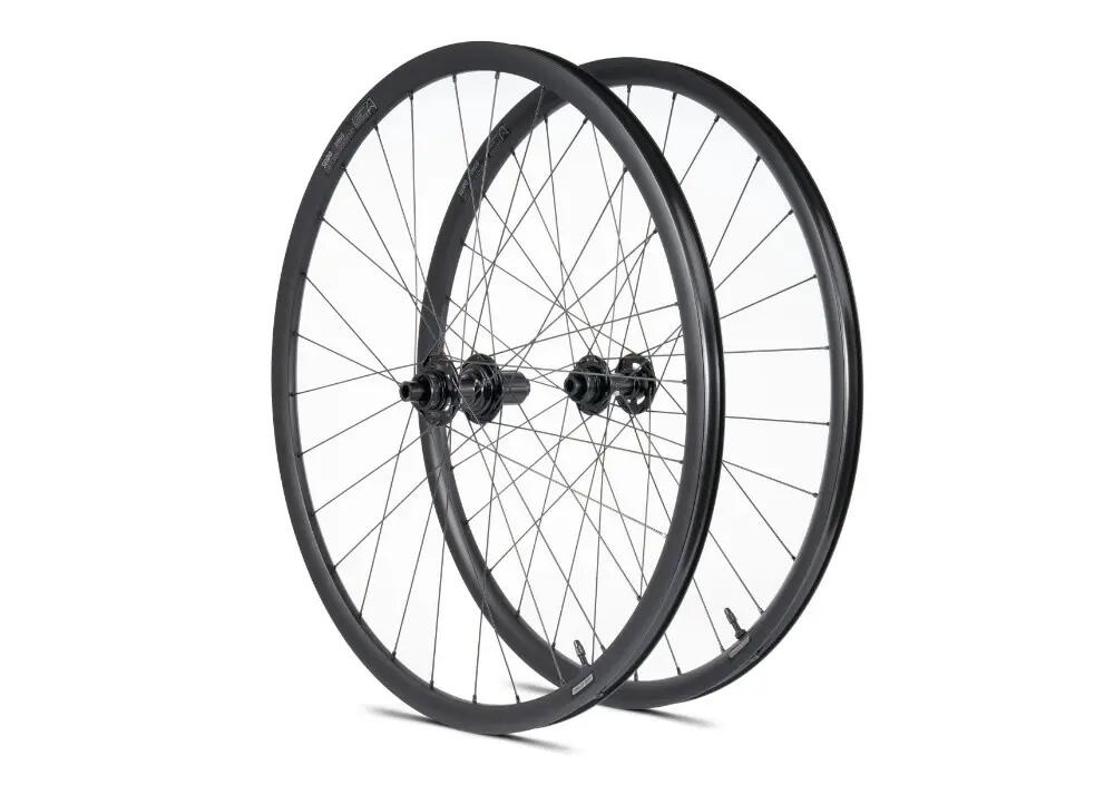 Seido inus - Wielset - Zwart 21-622 28H 700C 4/6