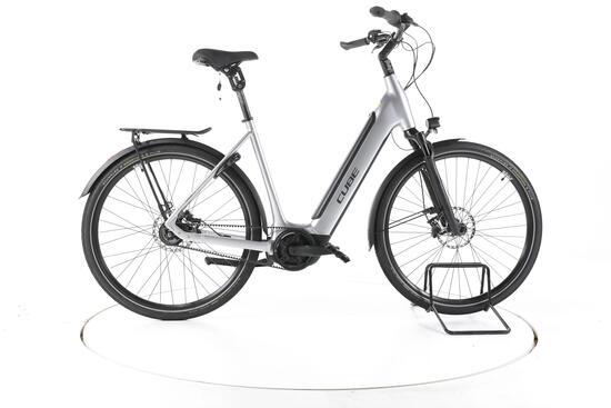 Segunda vida - Cube Supreme Hybrid SLX City E-Bike - Muy buen estado