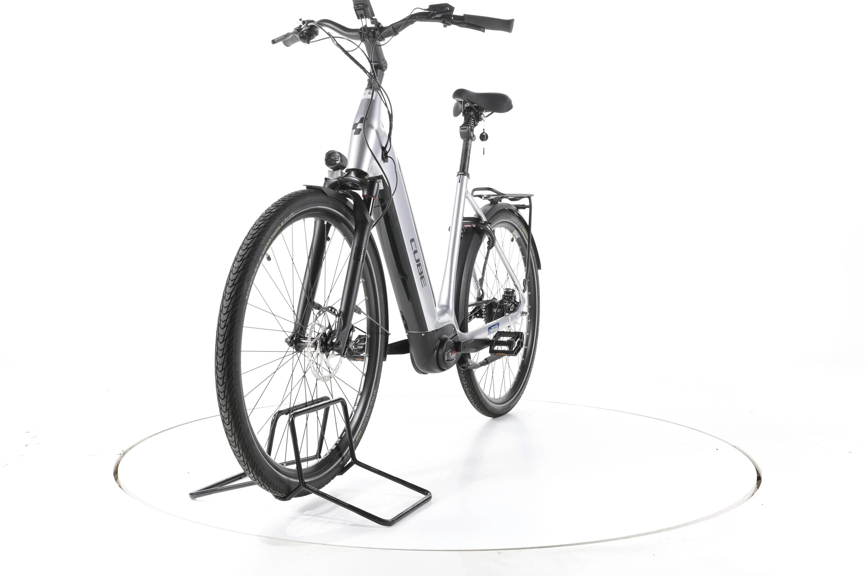 Refurbished - Cube Supreme Hybrid SLX City E-Bike Tiefeinsteiger - Sehr gut 4/7