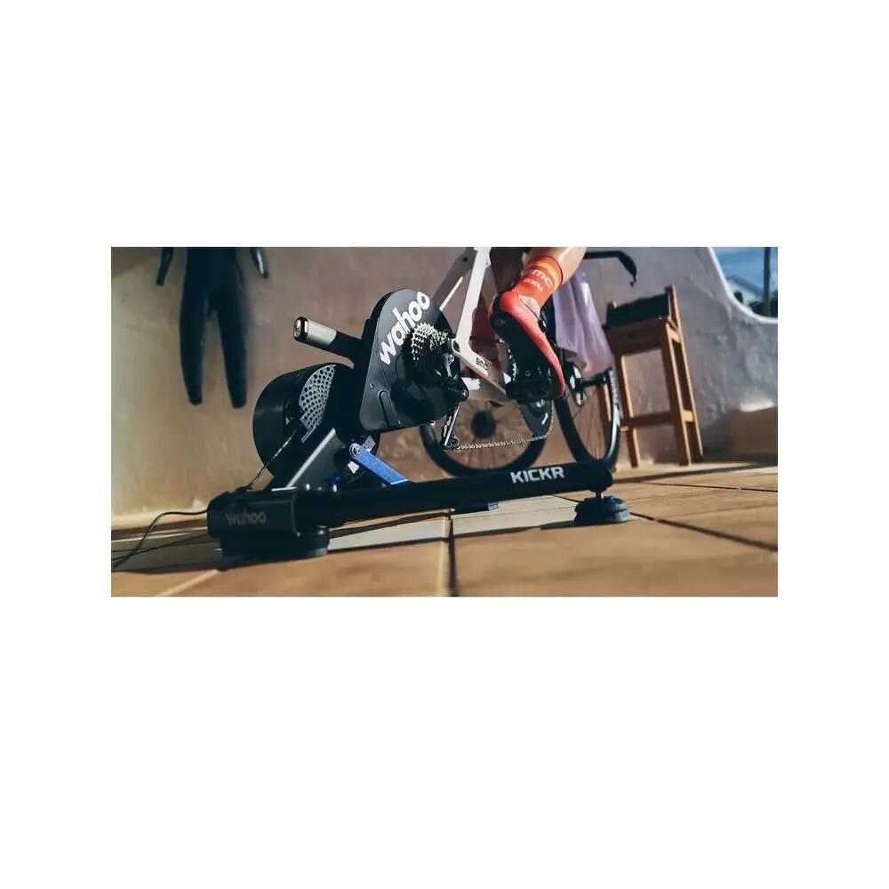 Bicicleta estática Wahoo Fitness Kickr V6 2200 watts 3/4