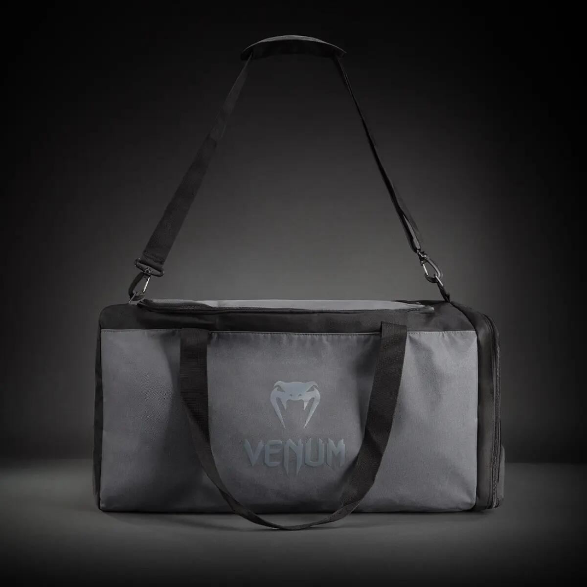 VENUM picture