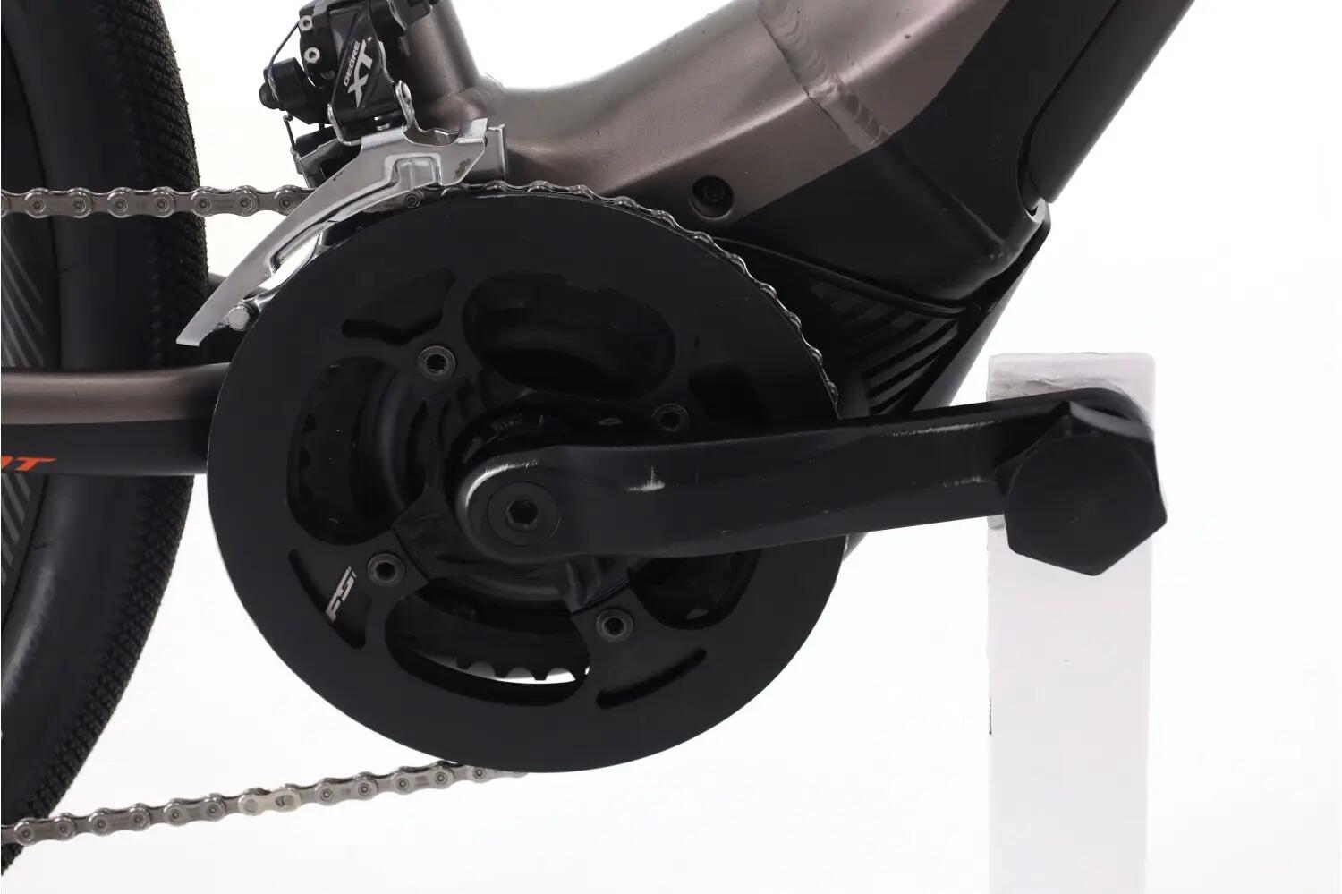 Vélo de ville et loisir reconditionné ·  Explore E+ 0 Pro · Très bon état 4/8