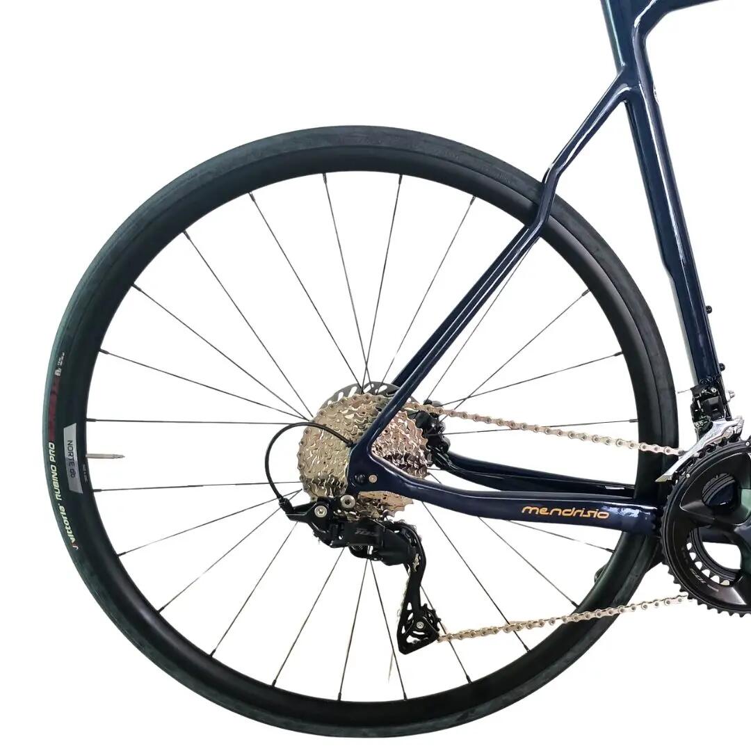 Second Life. Eddy Merckx Mendrisio 105 2x12v XL. Vélo de route 2/3