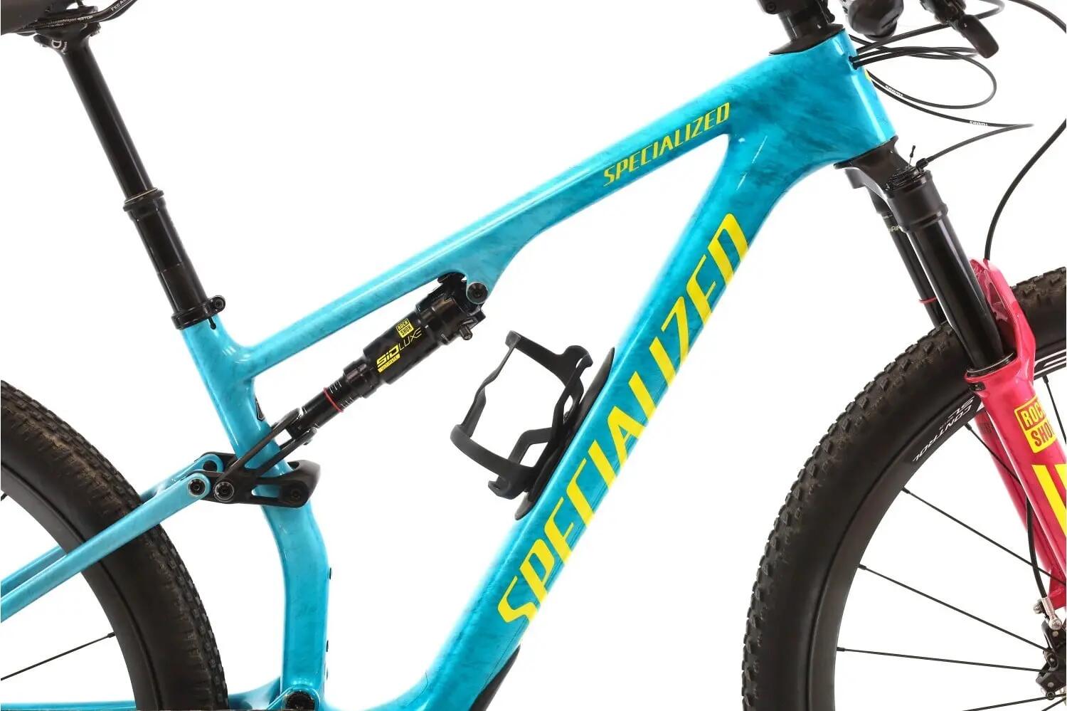Refurbished MTB Fully ·  Epic 8 Pro X0 AXS · Sehr guter Zustand 2/8