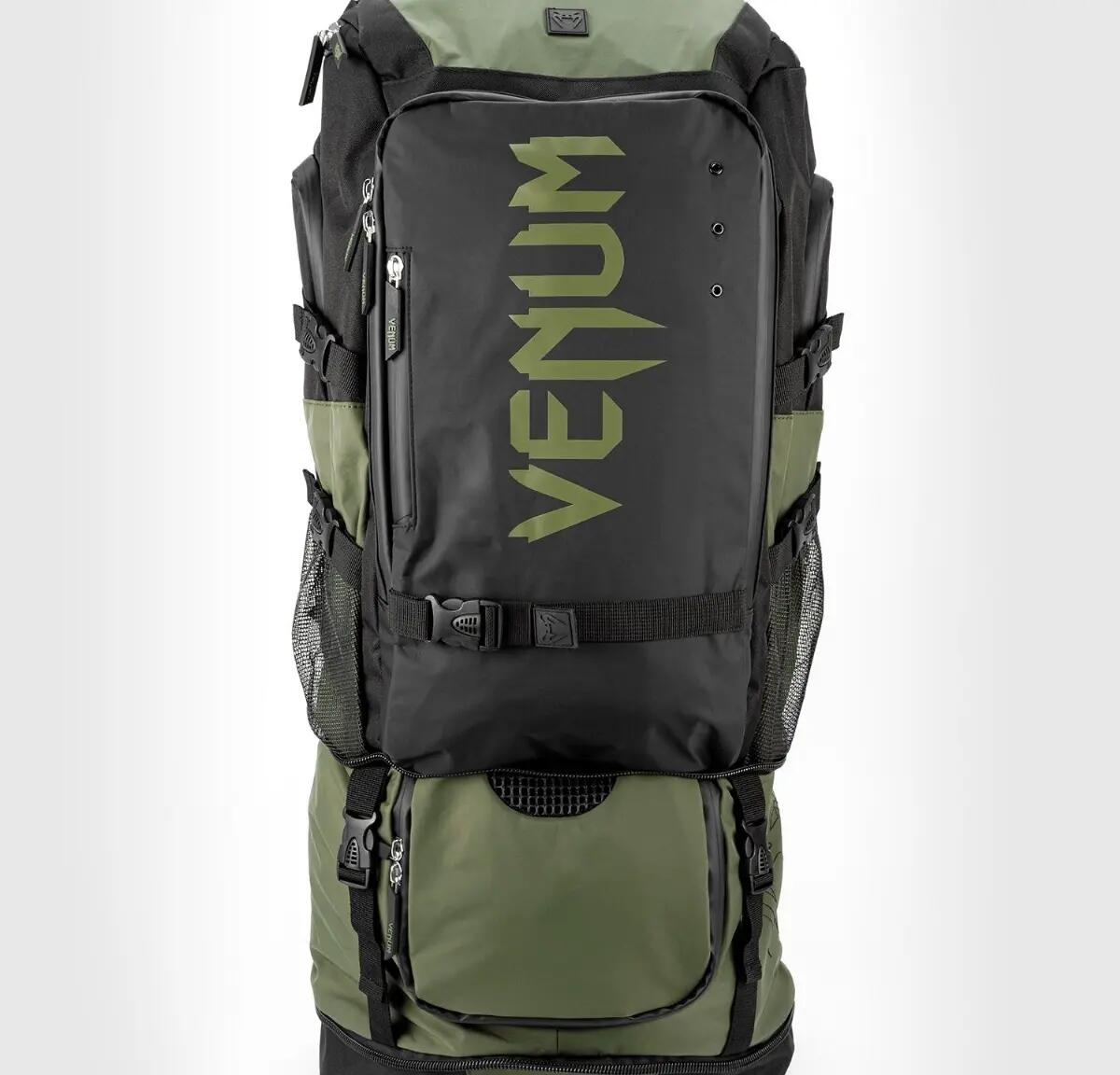 VENUM picture