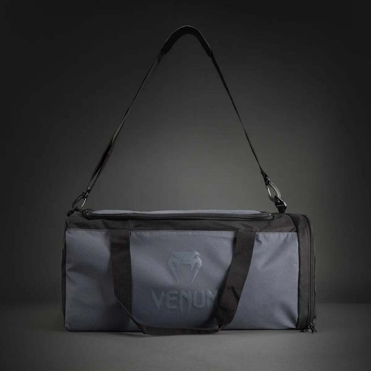 VENUM picture