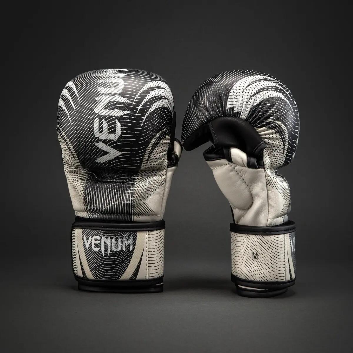 VENUM picture