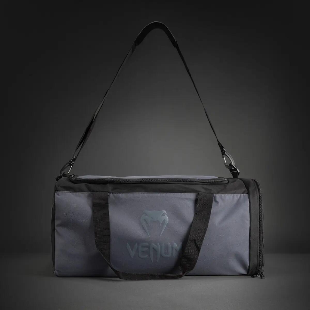 VENUM picture