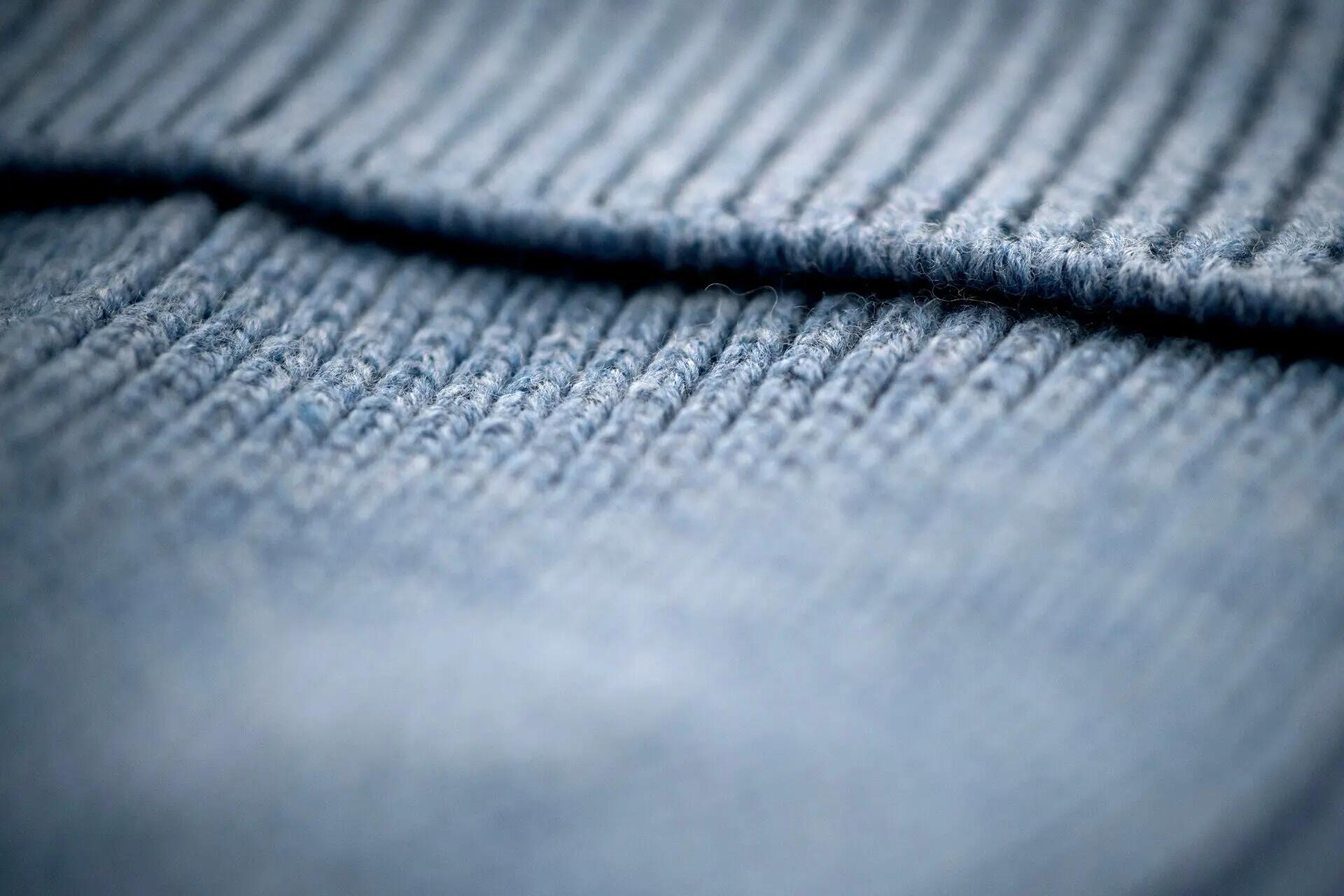 Solid – Sky Blue 4/5