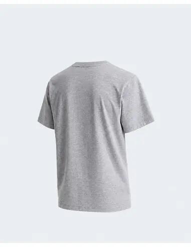T-shirt The North Face modelo NF0A8CZ2-CQO para unissex 3/5