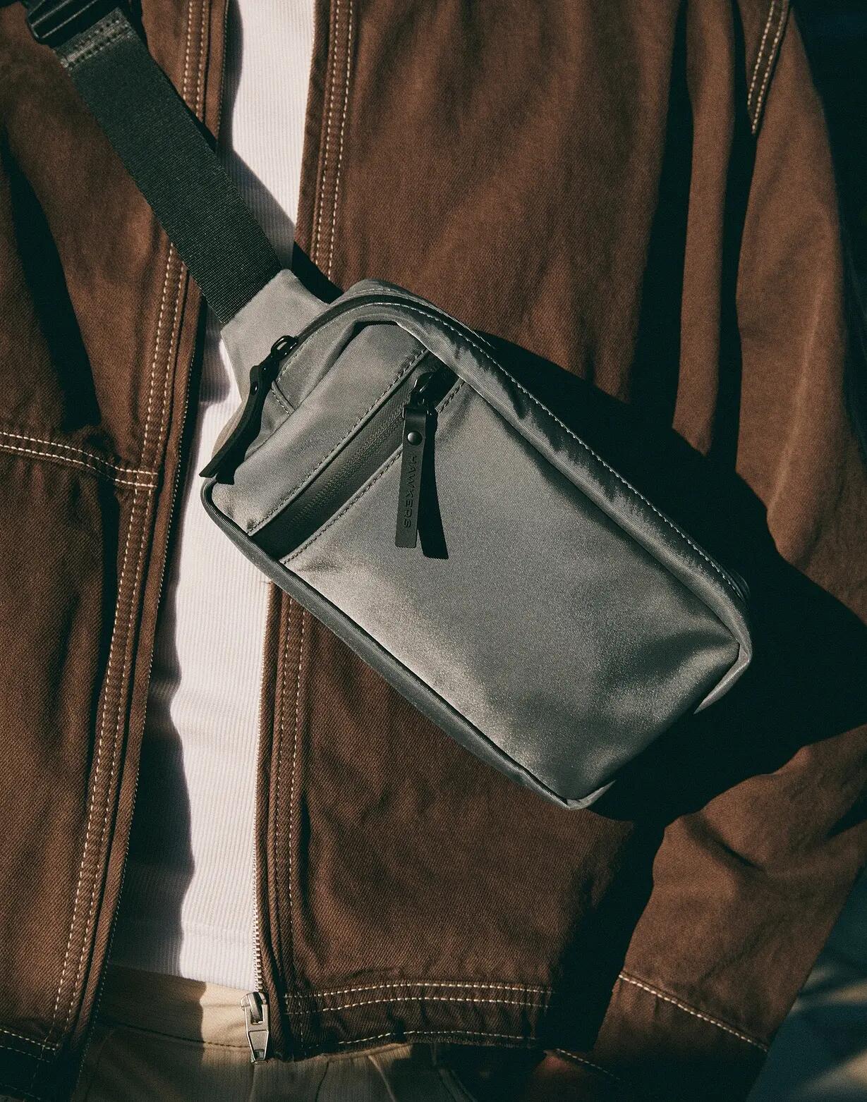 HAWKERS - Heuptas BELT BAG OLIVE 6/7